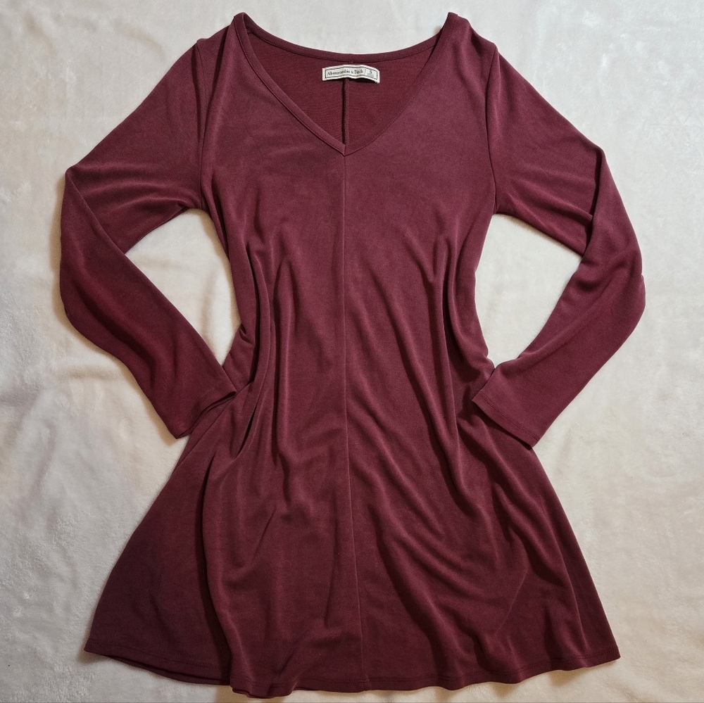Abercrombie and Fitch Maroon Dress Size Small